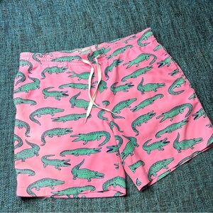 Chubbies Alligator Print Swim Trunks in Pink Men's Size Medium 7" Inseam